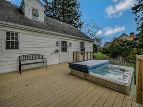 2340 Fairway Drive, Cutchogue NY 11935