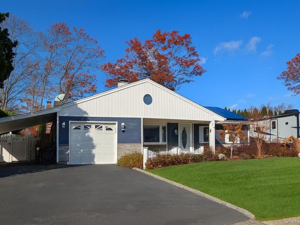 61 Rush Street, Port Jefferson Station NY 11776