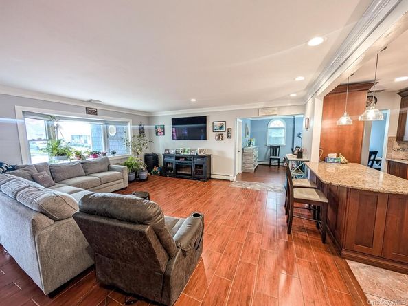 61 Rush Street, Port Jefferson Station NY 11776