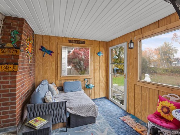 1 Elm Road E, Mastic Beach NY 11951