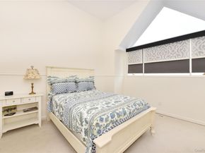 142 I U Willets Road, Albertson NY 11507