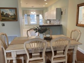 6 Oyster Cove Lane, Blue Point NY 11715