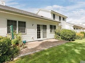 6 Oyster Cove Lane, Blue Point NY 11715
