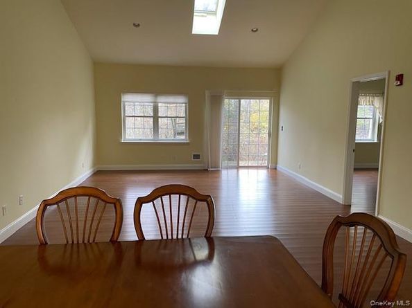 6 Oyster Cove Lane, Blue Point NY 11715