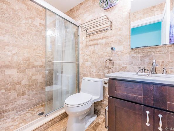 4515 Browvale Lane, Little Neck NY 11362