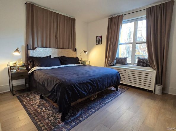 148-09 Northern Boulevard 2O, Flushing NY 11354