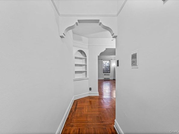 35-30 73 Street 1F, Jackson Heights NY 11372