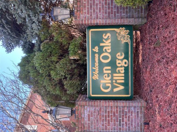 263-28 73rd Avenue 1st Fl, Glen Oaks NY 11004