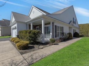 43 Louden Loop, Mount Sinai NY 11766