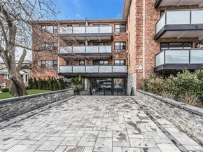 315 Atlantic Avenue 1N, East Rockaway NY 11518
