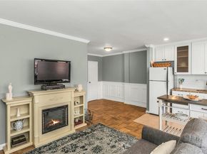 315 Atlantic Avenue 1N, East Rockaway NY 11518