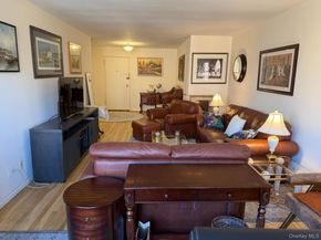 209-39 23 Ave 4K, Bayside NY 11360