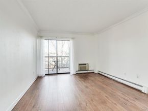 380 Fulton Street M2, Farmingdale NY 11735