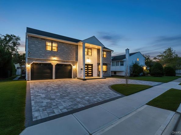 94 jeffery Lane, Oceanside NY 11572