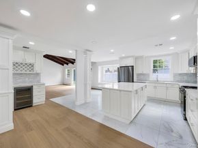 94 jeffery Lane, Oceanside NY 11572