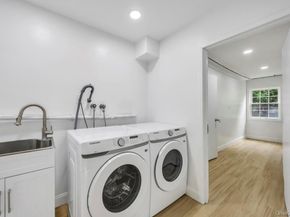 94 jeffery Lane, Oceanside NY 11572