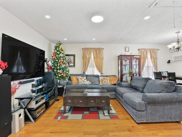 149-27 45th Avenue, Flushing NY 11355