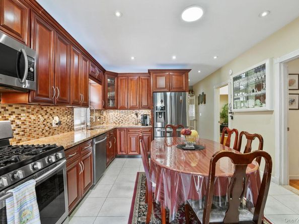 149-27 45th Avenue, Flushing NY 11355