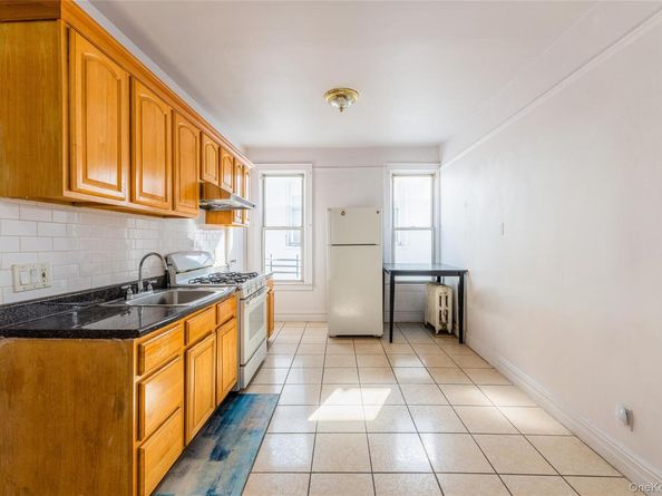 31-39 84th Street, Jackson Heights NY 11370