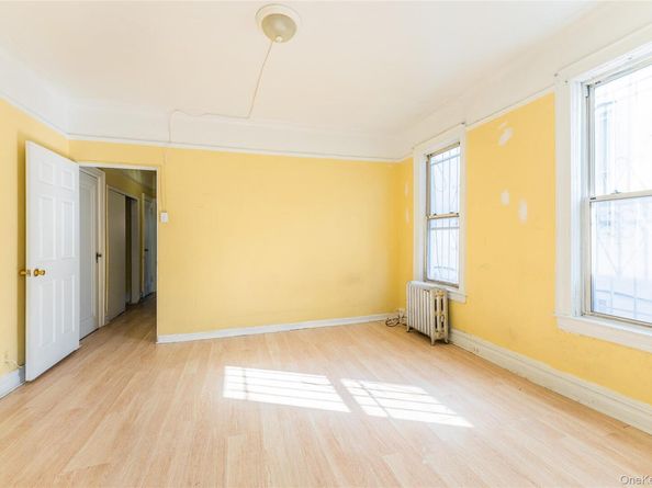 31-39 84th Street, Jackson Heights NY 11370