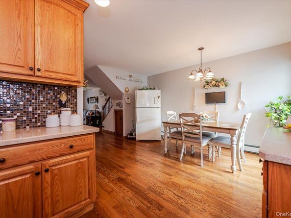 165 Davis Avenue, Inwood NY 11096