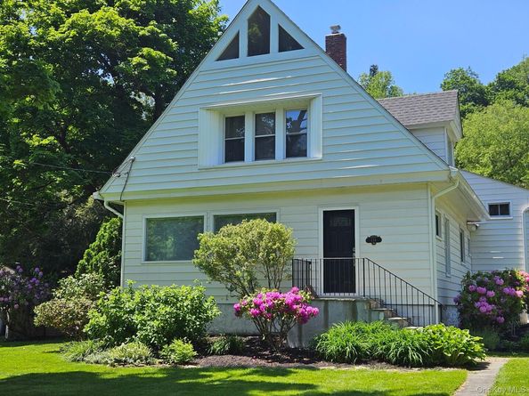 134 Dalmeny Road, Briarcliff Manor NY 10510