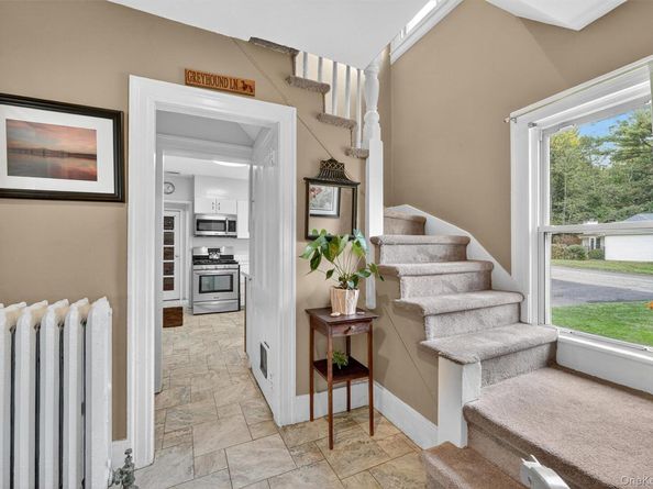 134 Dalmeny Road, Briarcliff Manor NY 10510
