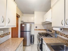 225-08 88th Avenue Upper, Queens Village NY 11429
