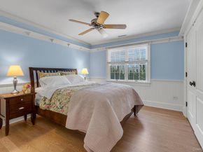 18 Landing Lane, East Quogue NY 11942