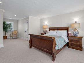 18 Landing Lane, East Quogue NY 11942