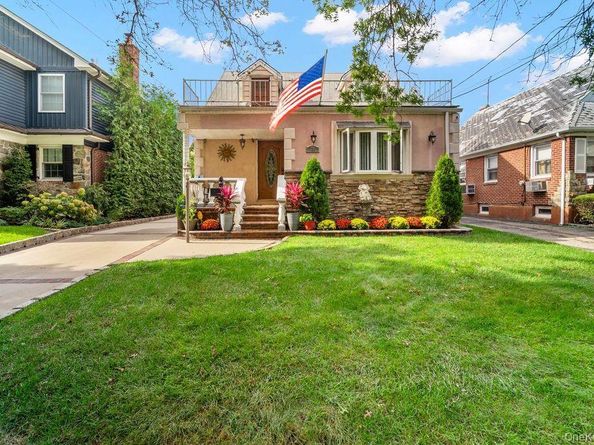 21 Jasper Street, North Valley Stream NY 11580