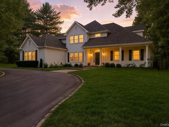 5 Morgan Lane, Locust Valley NY 11560