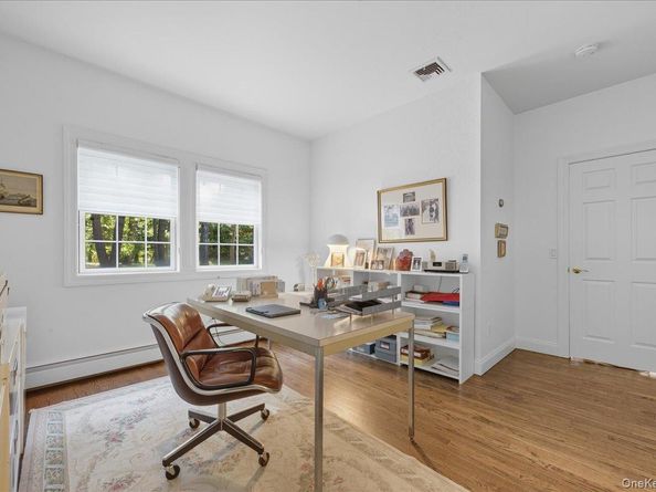 5 Morgan Lane, Locust Valley NY 11560