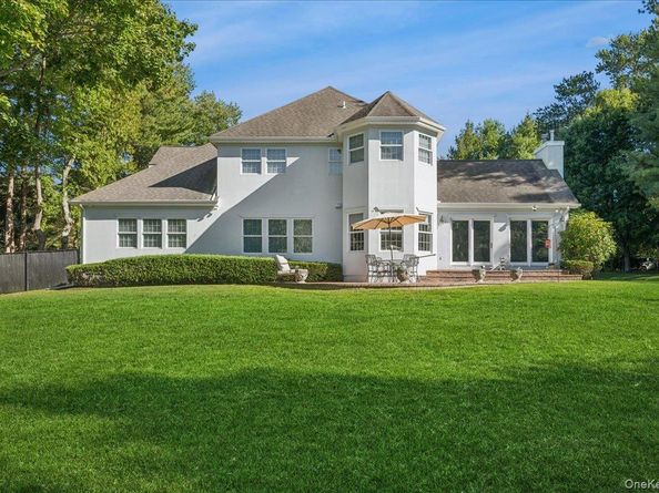 5 Morgan Lane, Locust Valley NY 11560