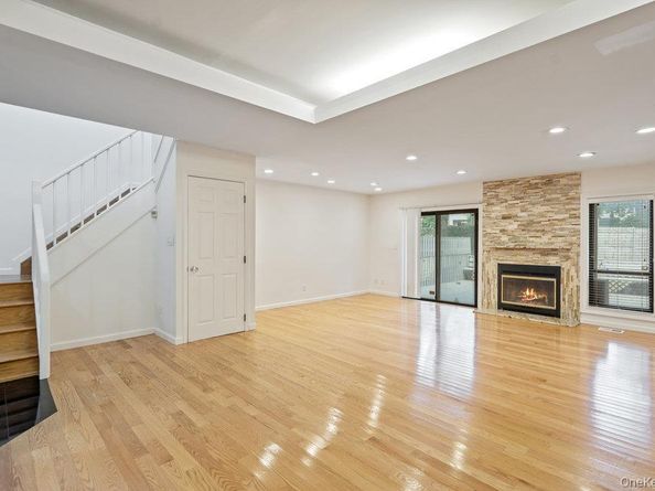 236 Hamlet Drive, Jericho NY 11753