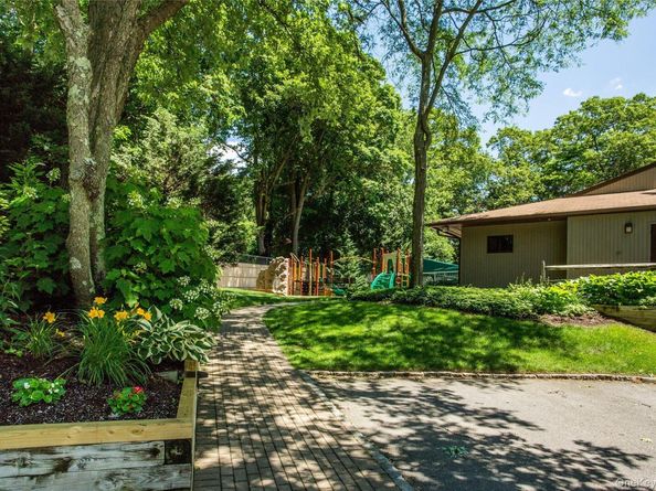 236 Hamlet Drive, Jericho NY 11753