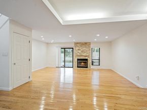 236 Hamlet Drive, Jericho NY 11753