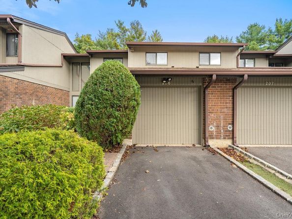 236 Hamlet Drive, Jericho NY 11753