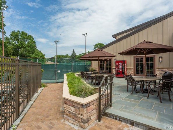 236 Hamlet Drive, Jericho NY 11753