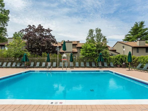 236 Hamlet Drive, Jericho NY 11753