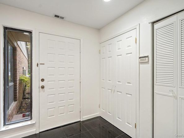 236 Hamlet Drive, Jericho NY 11753