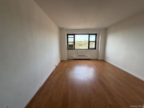 83-60 118th Street 11D, Kew Gardens NY 11415