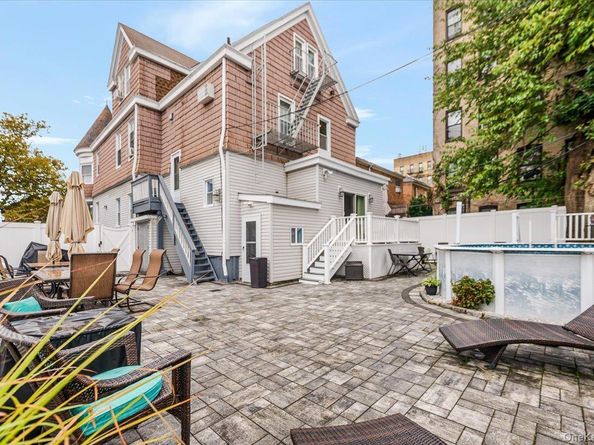 1711 Mahan Avenue, Bronx NY 10461