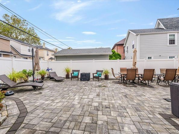 1711 Mahan Avenue, Bronx NY 10461