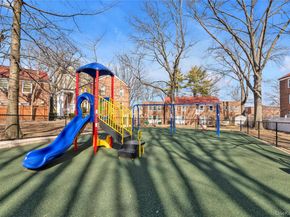 150-77 Village Road 59D, Jamaica Hills NY 11432