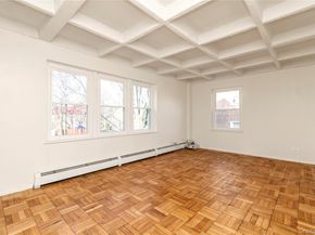 150-77 Village Road 59D, Jamaica Hills NY 11432
