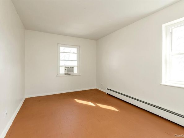 150-77 Village Road 59D, Jamaica Hills NY 11432