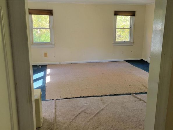 2 Stephens Lane, Valhalla NY 10595