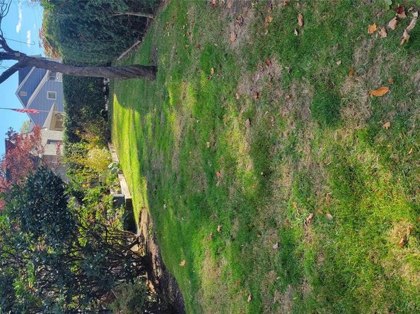 2 Stephens Lane, Valhalla NY 10595