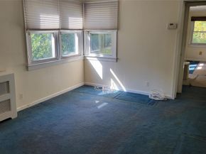 2 Stephens Lane, Valhalla NY 10595